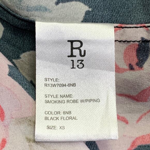 R13 Size XS Black Multi Color Silk Floral Shawl Collar Smoking Robe - Picture 9 of 10